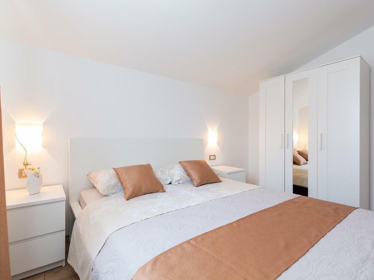 Apartments Gioia 포레치 외부 사진